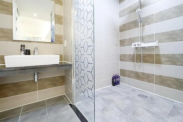 Ulsan Jinjang-Dong Nova Motel